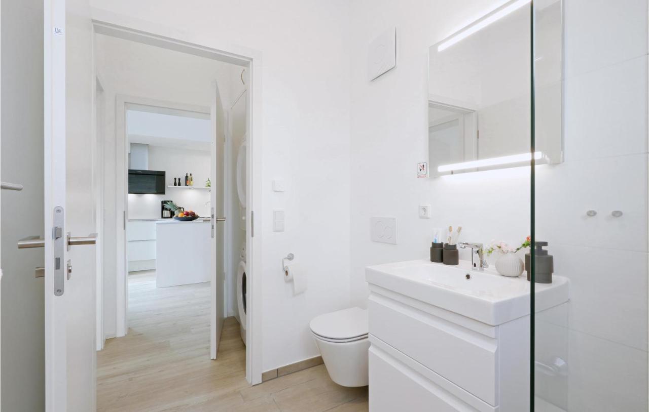 Stunning Home In Lembruch-Duemmer See With Wifi Ngoại thất bức ảnh